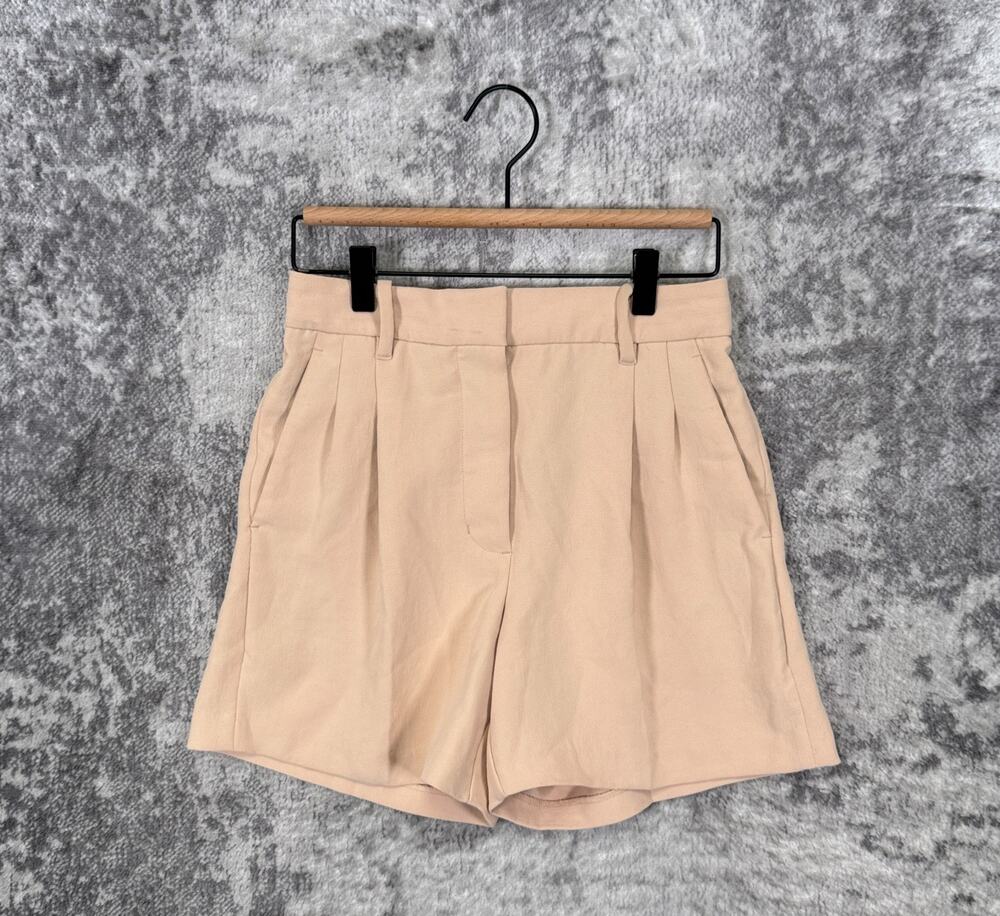 Aritzia Effortless Shorts 2 Womens Wilfred Pleated Crepette Bermuda